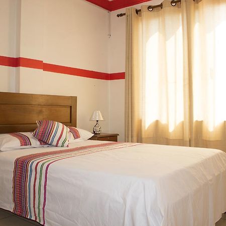 Dulce Amanecer Otel Santa Cruz de La Sierra Dış mekan fotoğraf